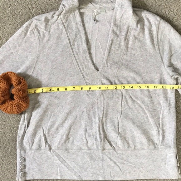 Thursday Friday Anthropologie Grey Sweater - Picture 7 of 8